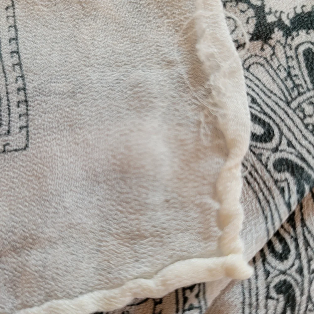 Vintage Scarf ~ Black & Cream Tone Paisley ~ Retro ~ Blemishes FINAL PRICE